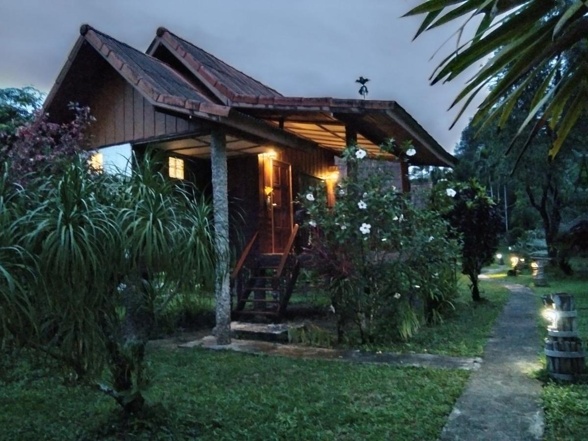 Hotel Khao Sok River & Jungle