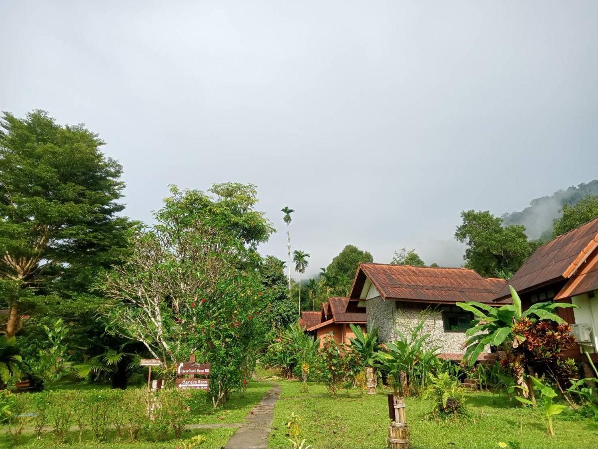Khao Sok River & Jungle