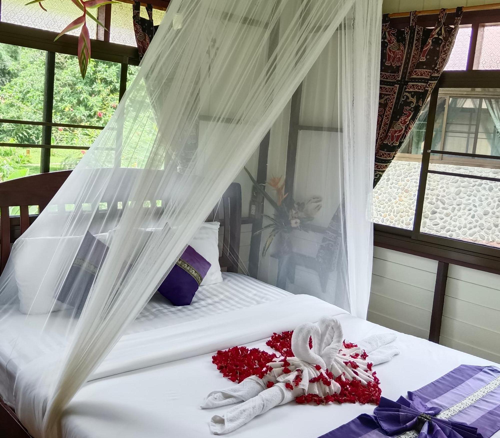 Hotel Khao Sok River&jungle