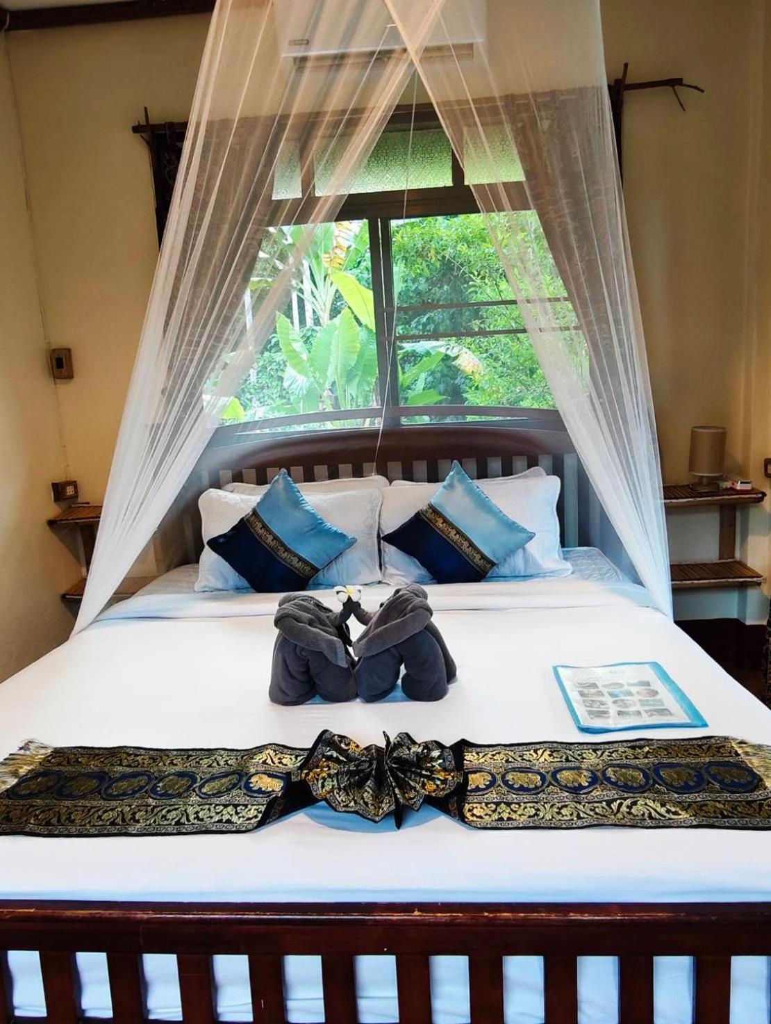 Khao Sok River & Jungle 3*